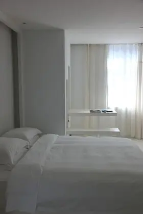 Basic Oda, 1 En Büyük (King) Boy Yatak