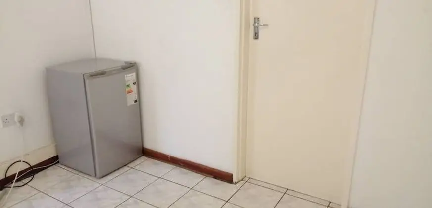 Tek Kişilik Oda, Ortak Banyo