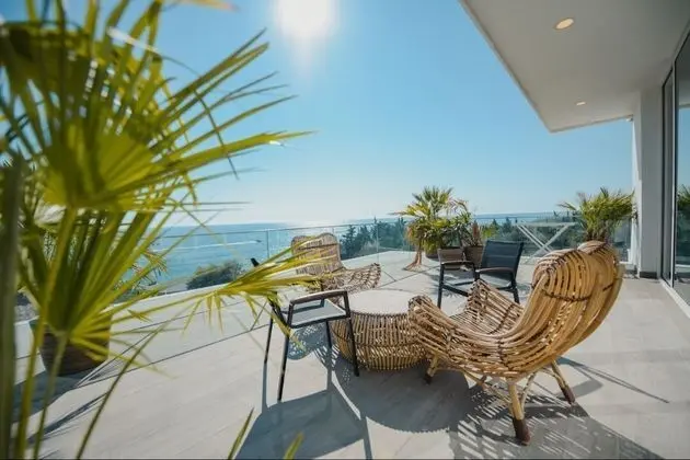 Deluxe Tek Büyük Yataklı Oda, Deniz Manzaralı