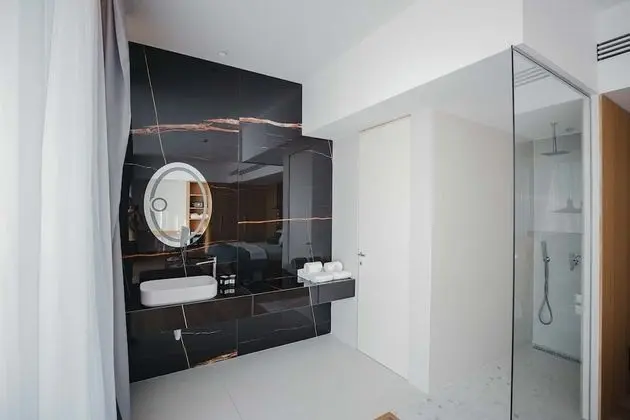 Deluxe Tek Büyük Yataklı Oda, Deniz Manzaralı