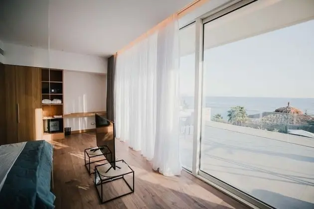 Junior Stüdyo Süit, Plaj Manzaralı (and Pool view)