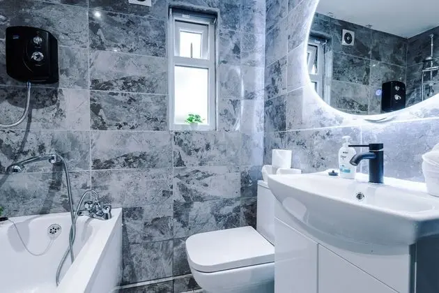 Luxury Apart Daire, Sıcak Su Havuzu (St Pauls Road F2)