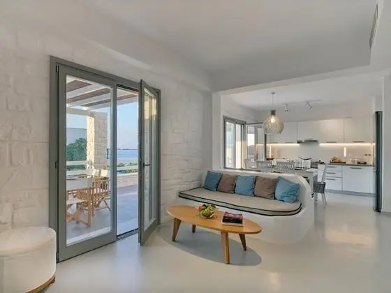 Villa Agave, 3 Bedrooms (with Guesthouse)