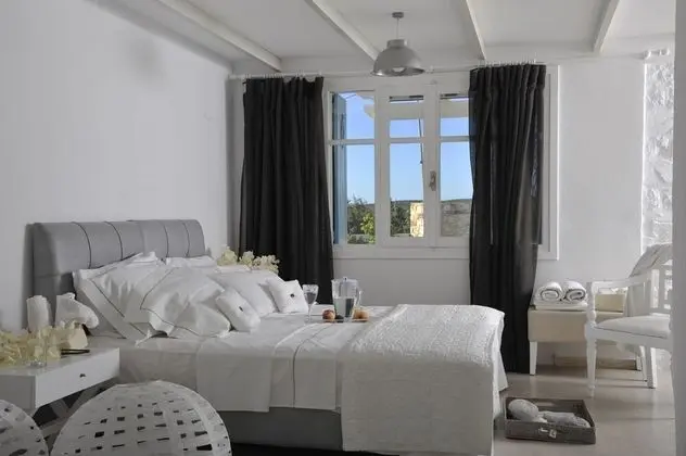 Villa Ambassador, 4 Bedrooms (with Guesthouse)