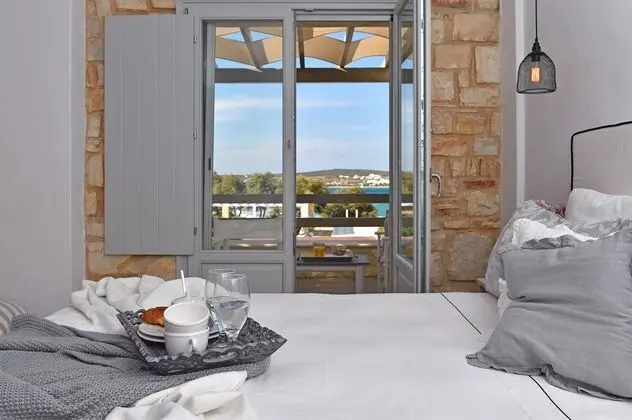 Villa Ambassador, 4 Bedrooms (with Guesthouse)
