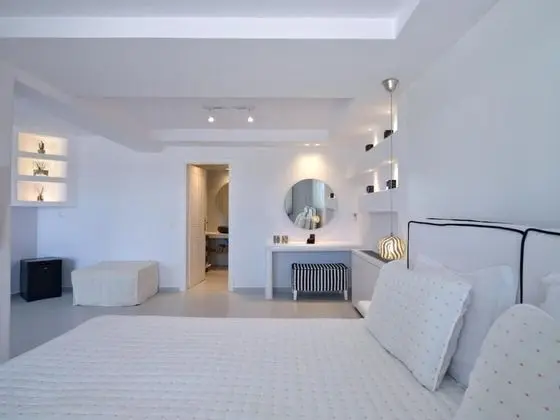 Villa Ambassador, 4 Bedrooms (with Guesthouse)