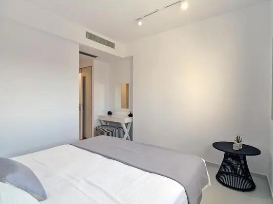 Villa Ambassador, 4 Bedrooms (with Guesthouse)