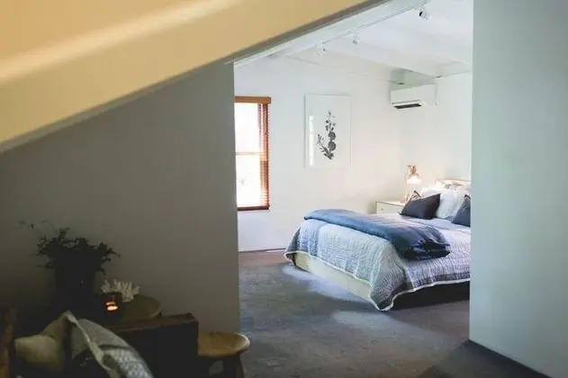 Standard Çatı Katı (Loft), 1 Büyük (Queen) Boy Yatak