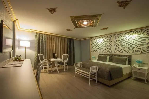 Deluxe Tek Büyük veya İki Ayrı Yataklı Oda