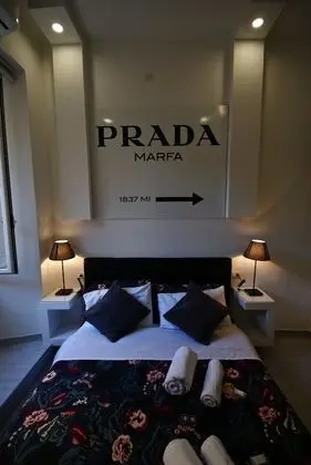 Design Tek Büyük Yataklı Oda