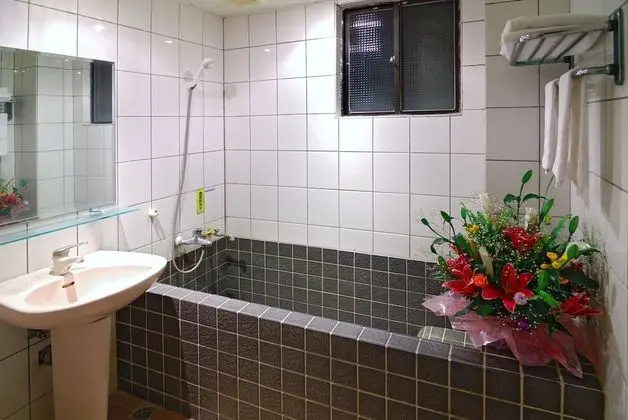 Standard Tek Büyük Yataklı Oda, Dağ Manzaralı