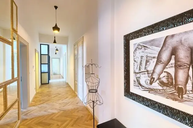 3 bedroom apartment