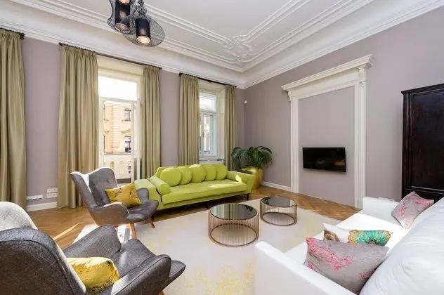 4 bedroom apartment