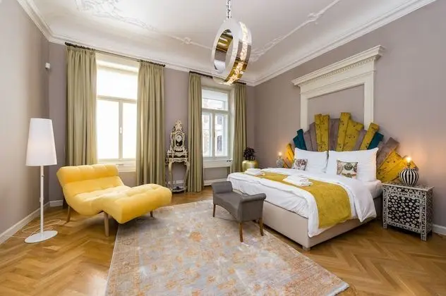 4 bedroom apartment