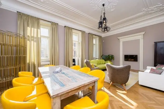4 bedroom apartment