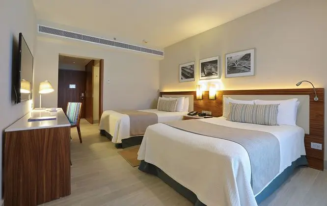 1 Çift ​​kişilik Yatak Deluxe Sea View
