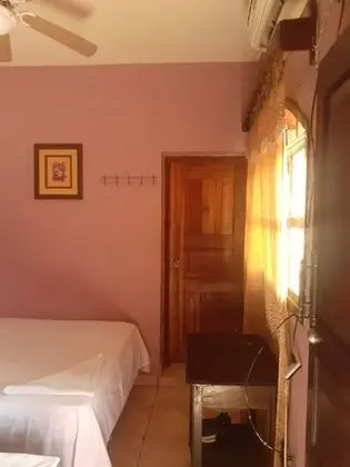 Tek Büyük Yataklı Oda (1 cama matrimonial y cama individua)