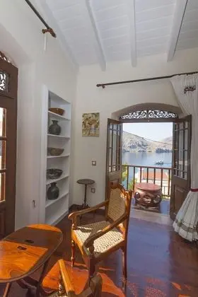 Tek Büyük Yataklı Oda (Bougainvillea)