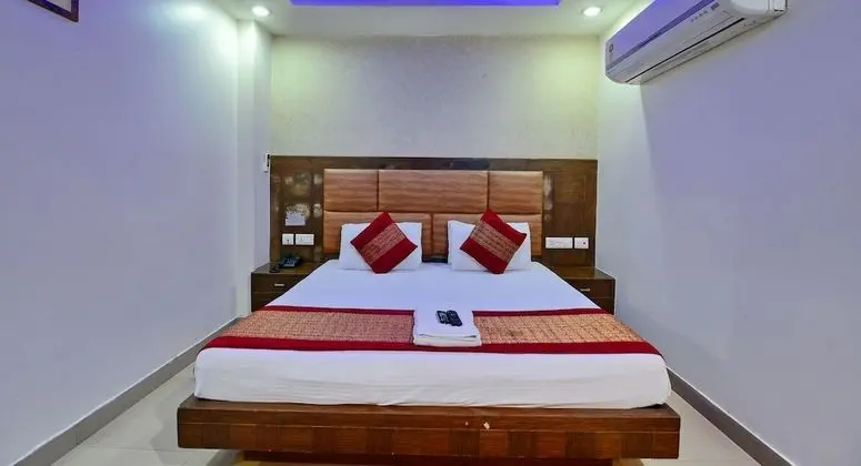 Deluxe Tek Büyük Yataklı Oda, Sigara İçilebilir