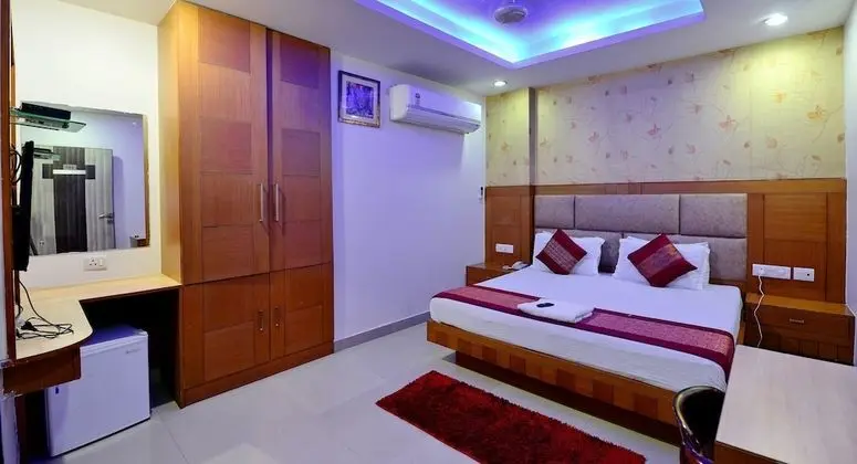 Deluxe Tek Büyük Yataklı Oda, Sigara İçilebilir