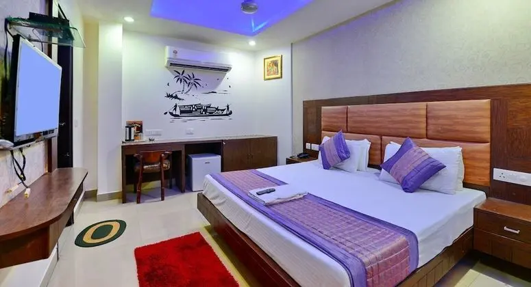 Deluxe Tek Büyük Yataklı Oda, Sigara İçilebilir