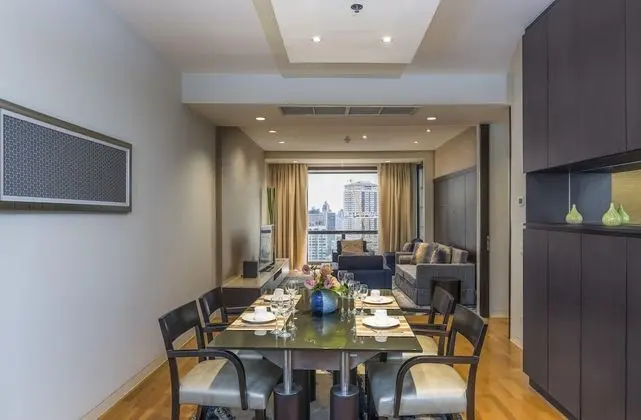 One Bedroom Deluxe Suite