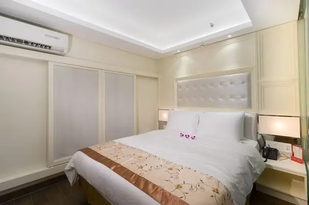 Luxury Tek Büyük Yataklı Oda
