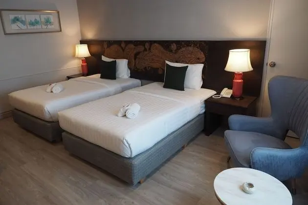 Deluxe Empress Twin Room