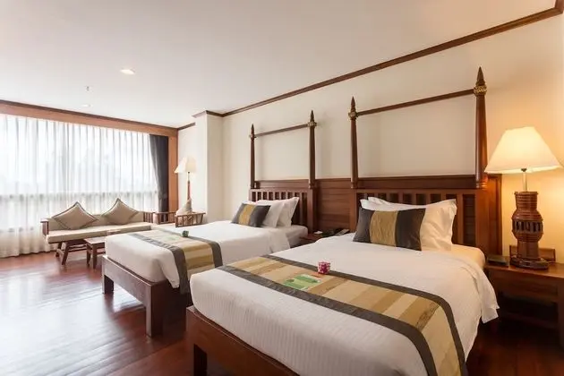 Premier Deluxe Twin/Double Room