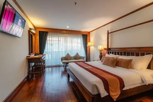Premier Deluxe Twin/Double Room