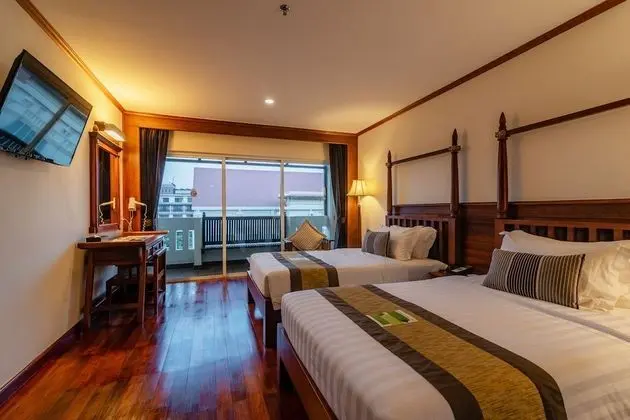 Premier Deluxe Twin/Double Room