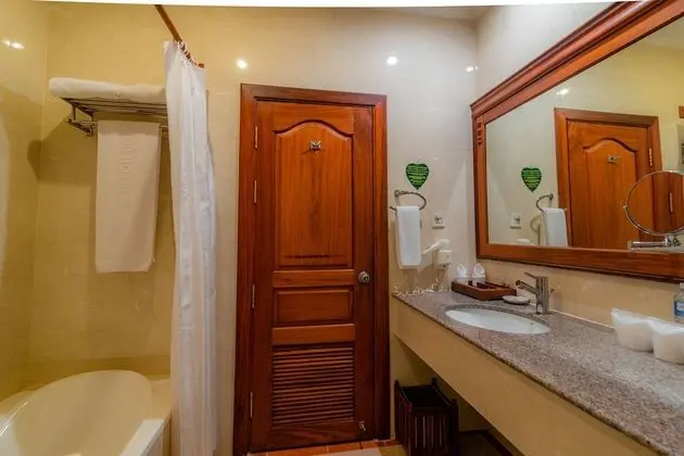 Superior Tek Büyük veya İki Ayrı Yataklı Oda, Şehir Manzaralı