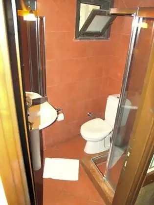 Standart tek kişilik oda