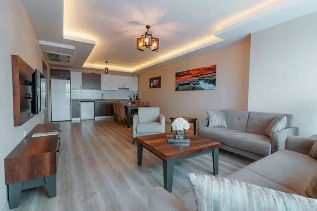 Deluxe Residence