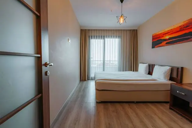 Supreme Standard Residence