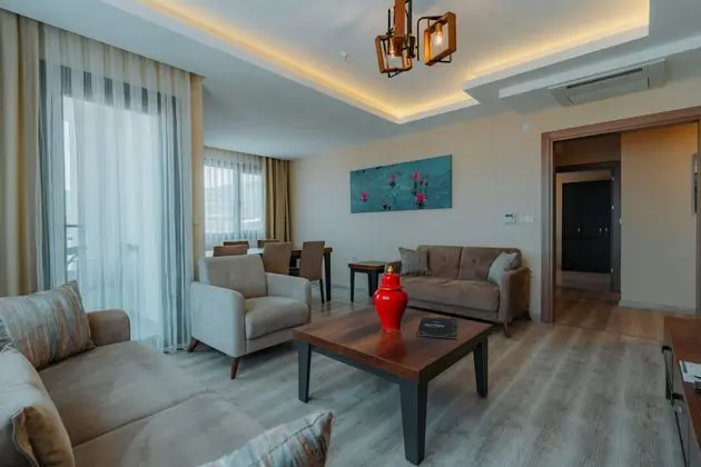 Supreme Standard Residence