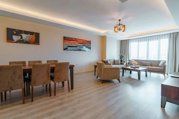 Supreme Standard Residence