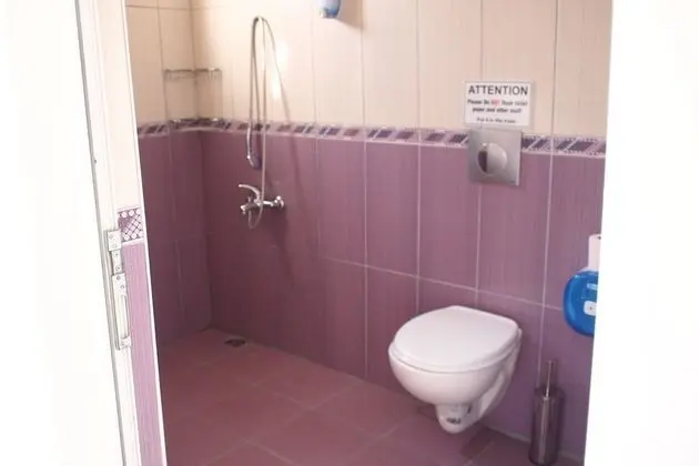 Economy Tek Büyük Yataklı Oda