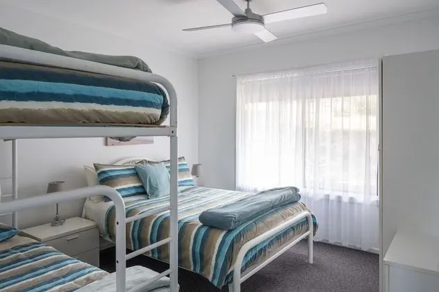 Comfort Ev, 2 Yatak Odası, Koy Manzaralı (Shalom House)