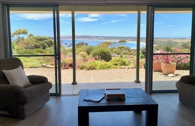 Panoramic Ev, 3 Yatak Odası, Engellilere Uygun, Koy Manzaralı (Amani House)