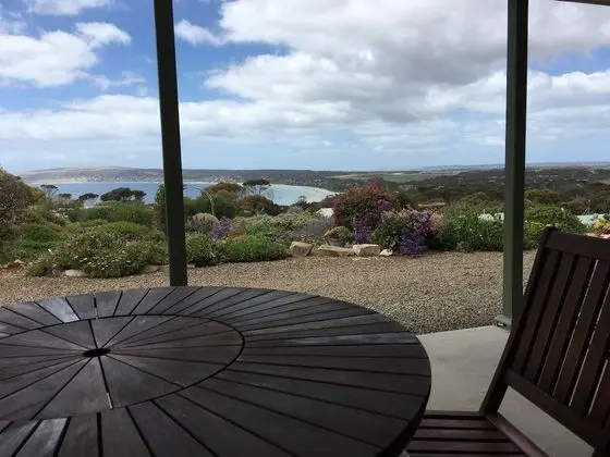 Panoramic Ev, 3 Yatak Odası, Engellilere Uygun, Koy Manzaralı (Amani House)