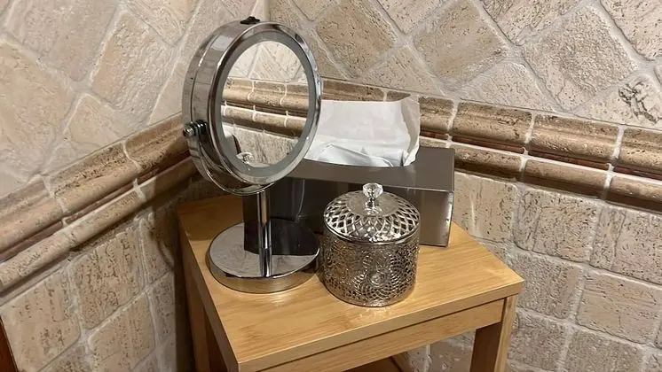 Family Tek Büyük Yataklı Oda