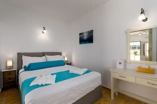 Superior Suite, Inland View