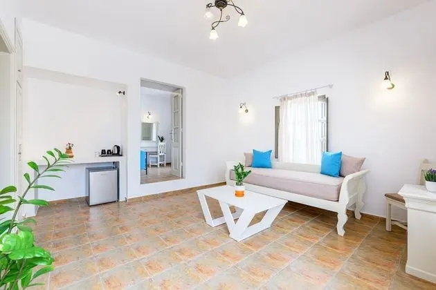 Superior Suite, Inland View