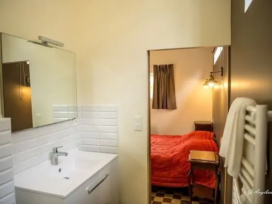 İki Ayrı Yataklı Oda, Özel Banyo (Aile)