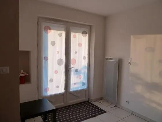 Tek Büyük Yataklı Oda, 1 Büyük (Queen) Boy Yatak, Sigara İçilmez