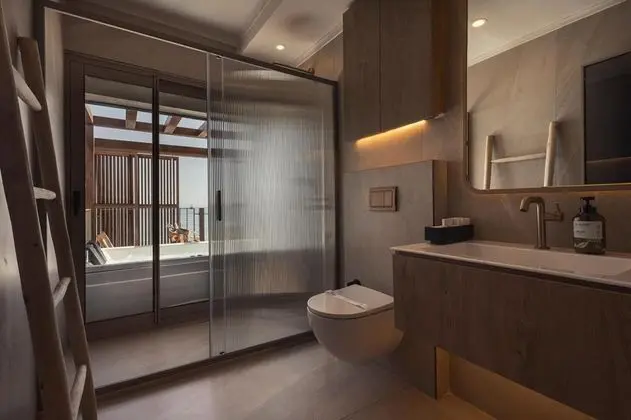 King Suite, Deniz Manzaralı, Balkonlu