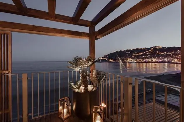 King Suite, Deniz Manzaralı, Balkonlu