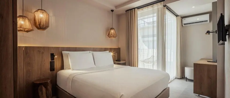 Standart Oda - Ek Bina, Kara Manzaralı