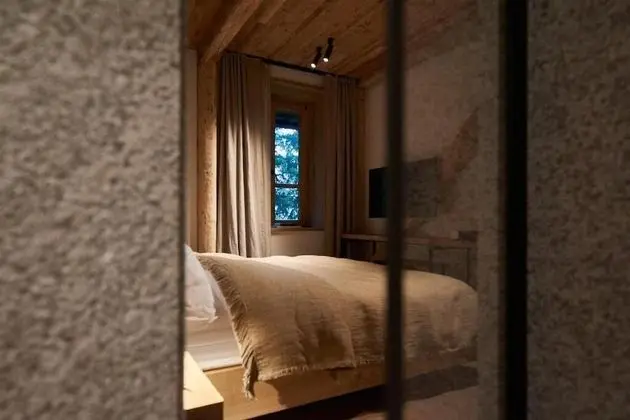 Deluxe Tek Büyük Yataklı Oda (Granitowy standard)